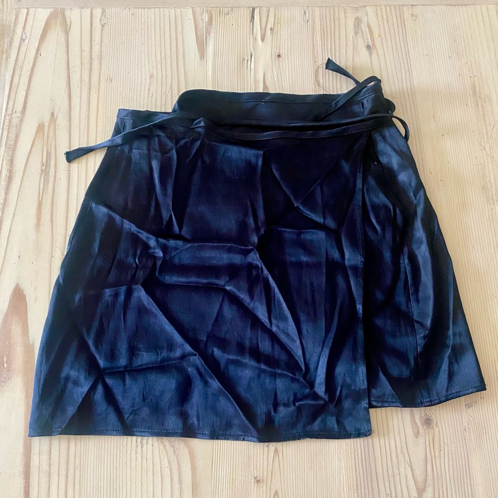 Zara silk wrap skirt